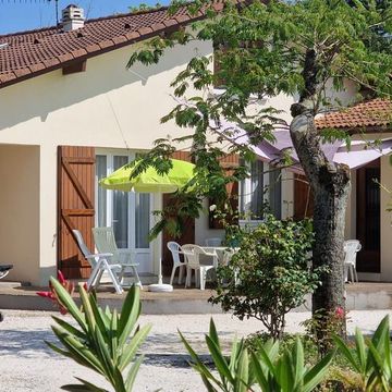 Renting Armand Pascal Maison persons 12 in MIMIZAN PLAGE